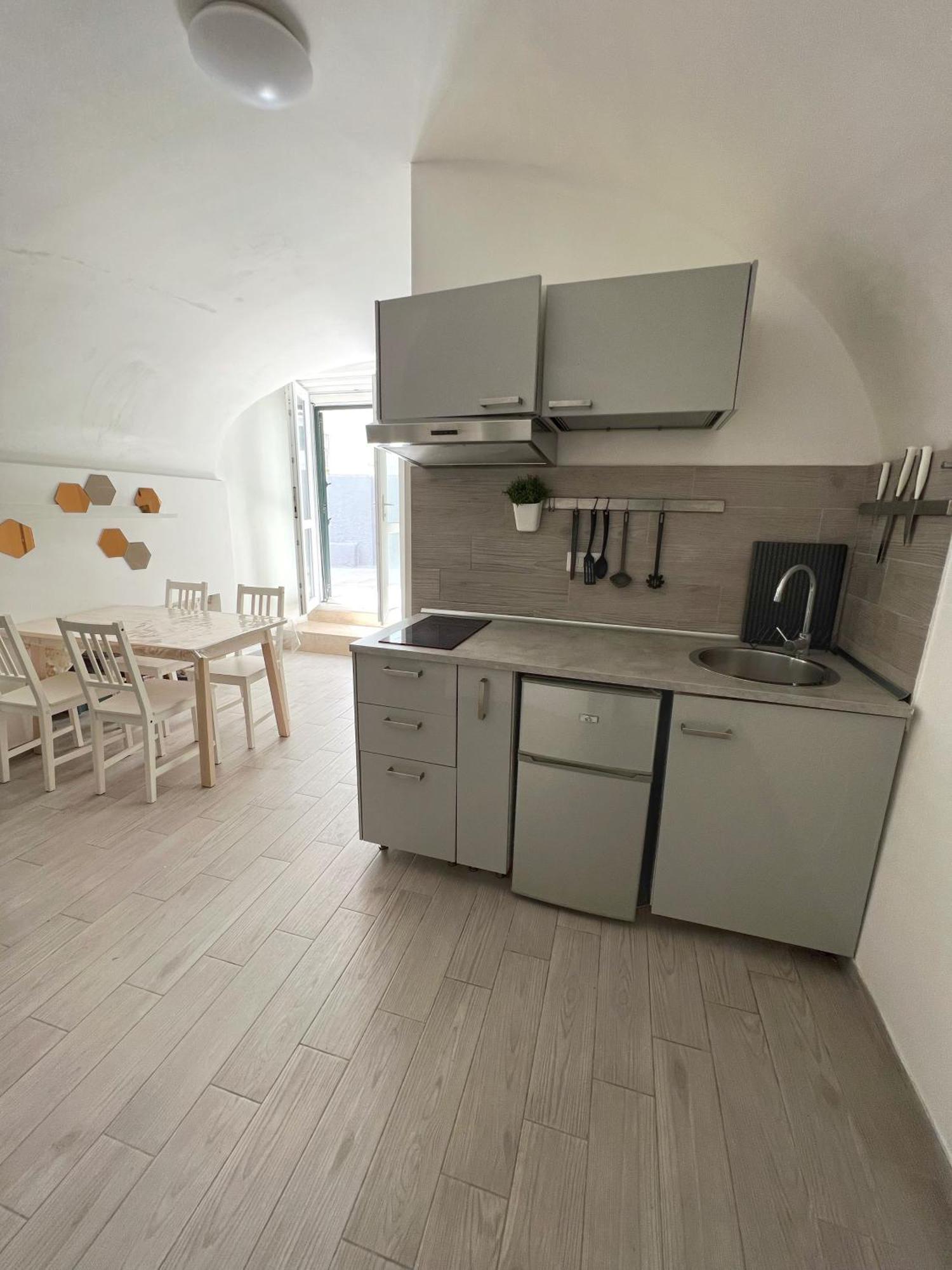 Acquasale Apartment "Altomare" เวียสเต ภายนอก รูปภาพ